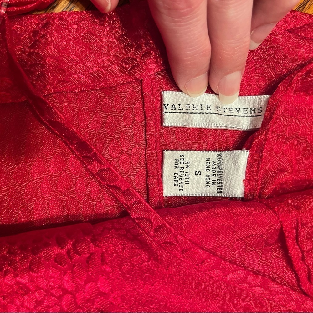 2 pc Valerie Stevens Metallic Red Animal Print Camisole Short Pajama Set Size S - Picture 8 of 11